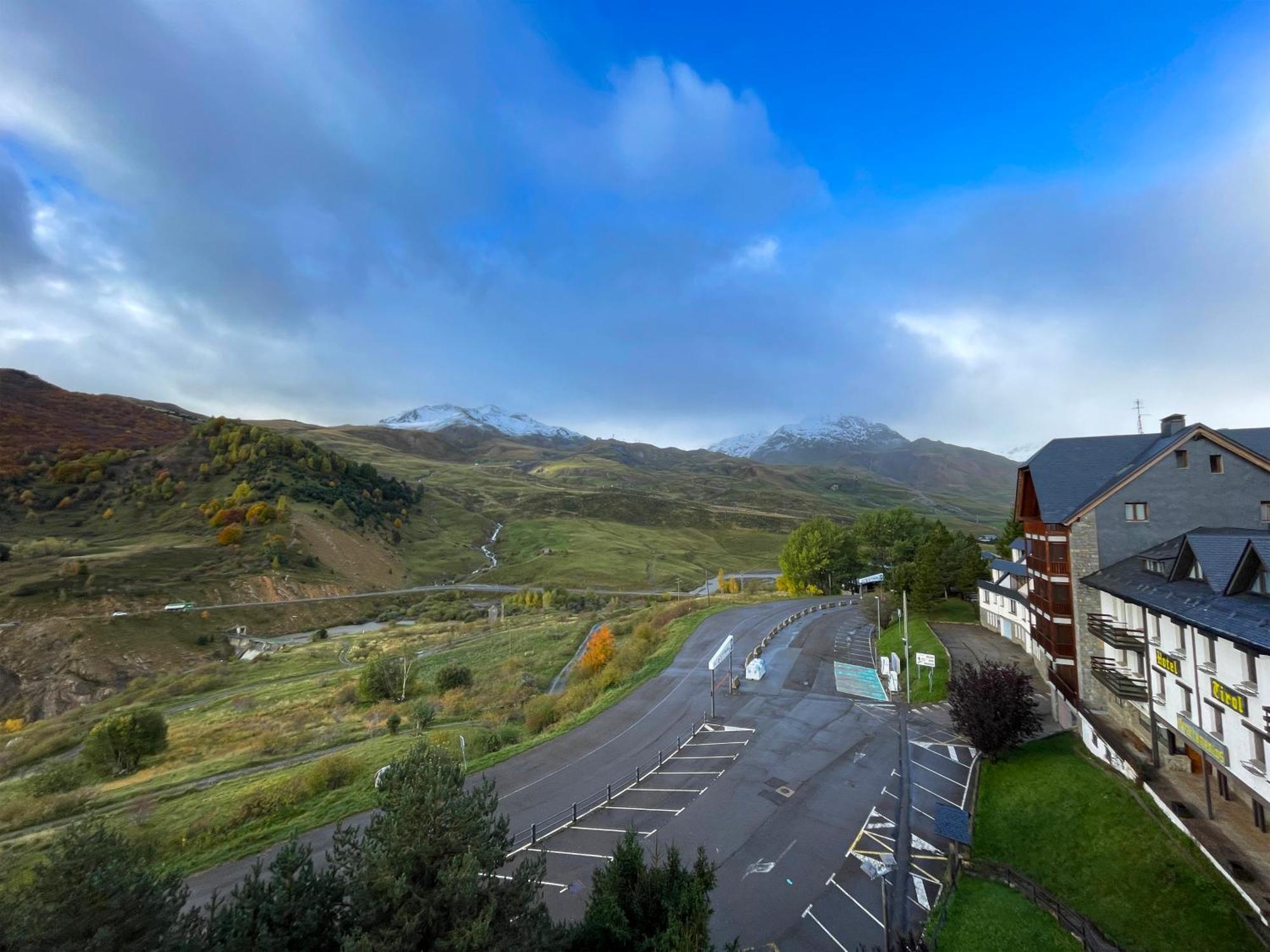 Apartamentos 3000 Formigal Exteriér fotografie